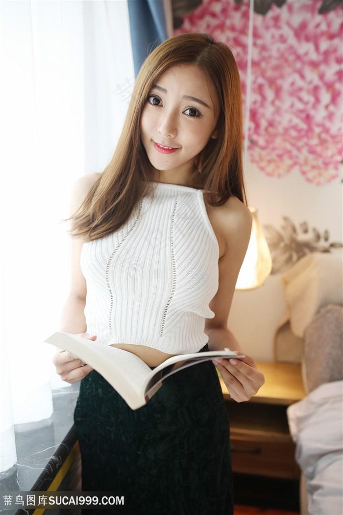 新加坡美女猛玩毛屄